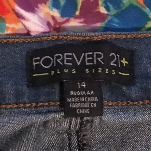 Jeans - Picture 2 of 2